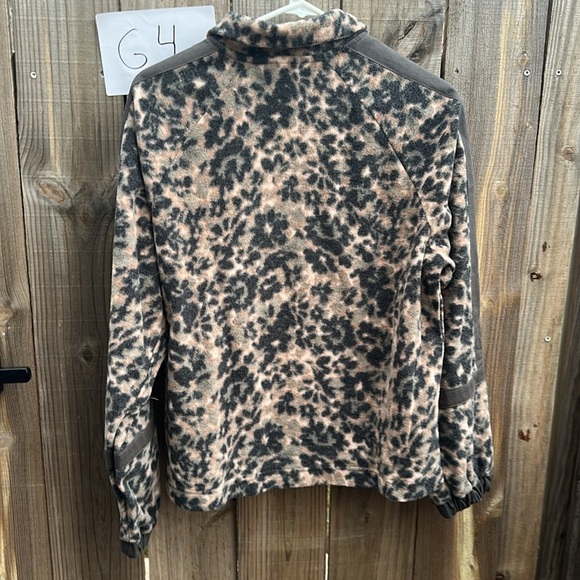 NWT Johnny Was Calme Half Zip Soft Fleece Pullover Leopard Size XS - Picture 6 of 6